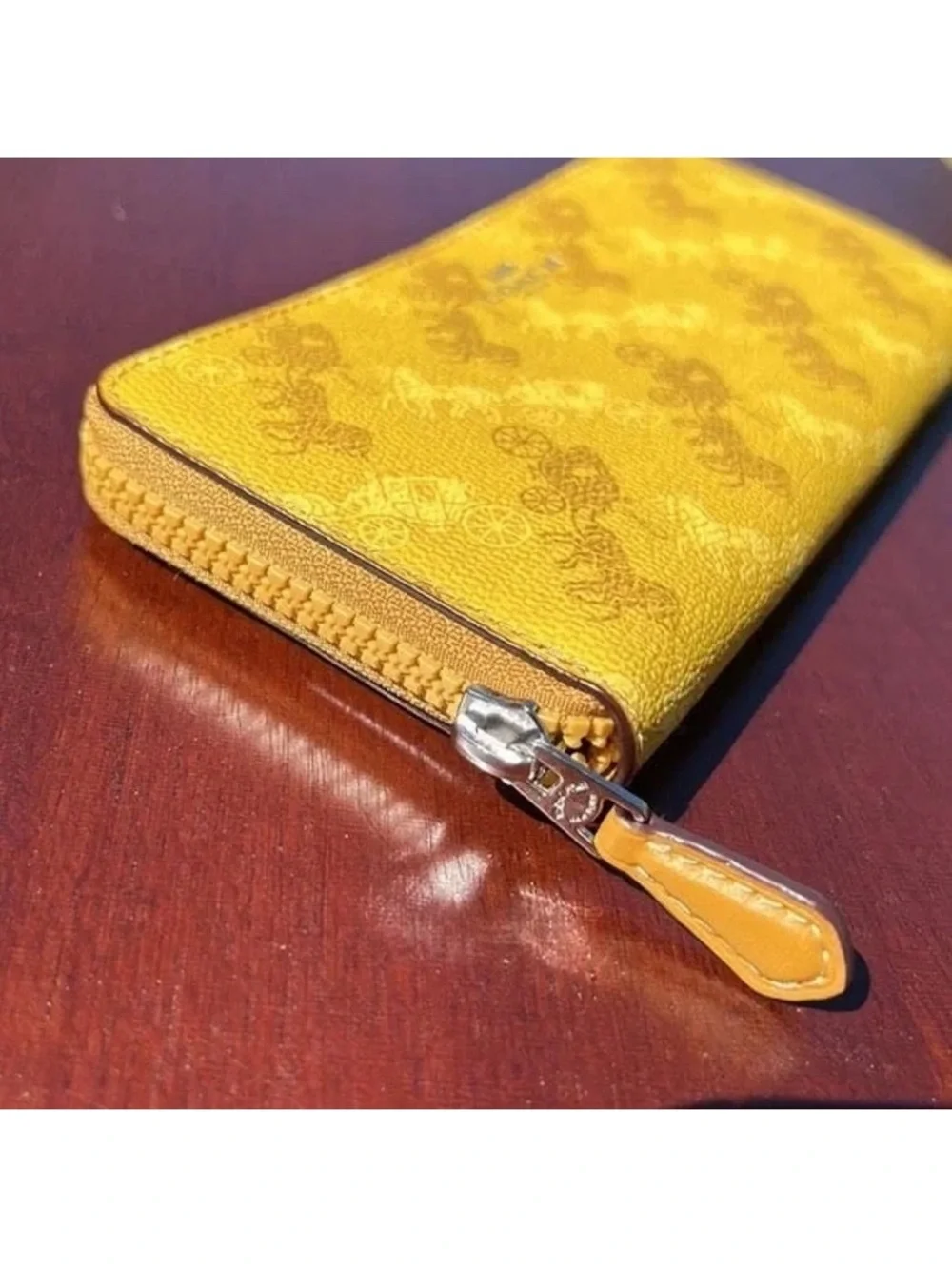 NWT Coach slim accordion wallet